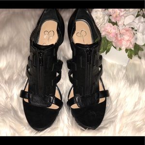 Jessica Simpson heels!